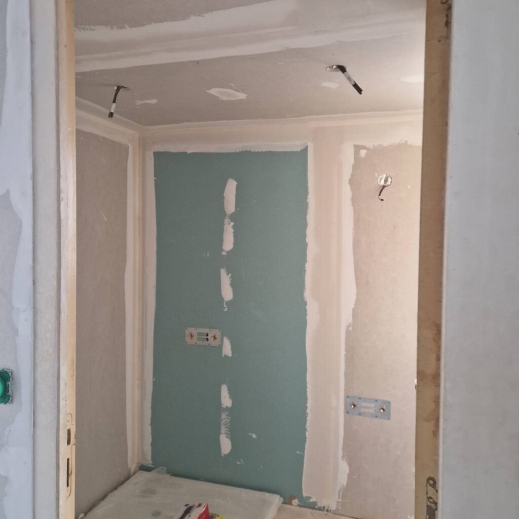 Rénovation de plafonds et cloisons à ROMILLY-SUR-ANDELLE