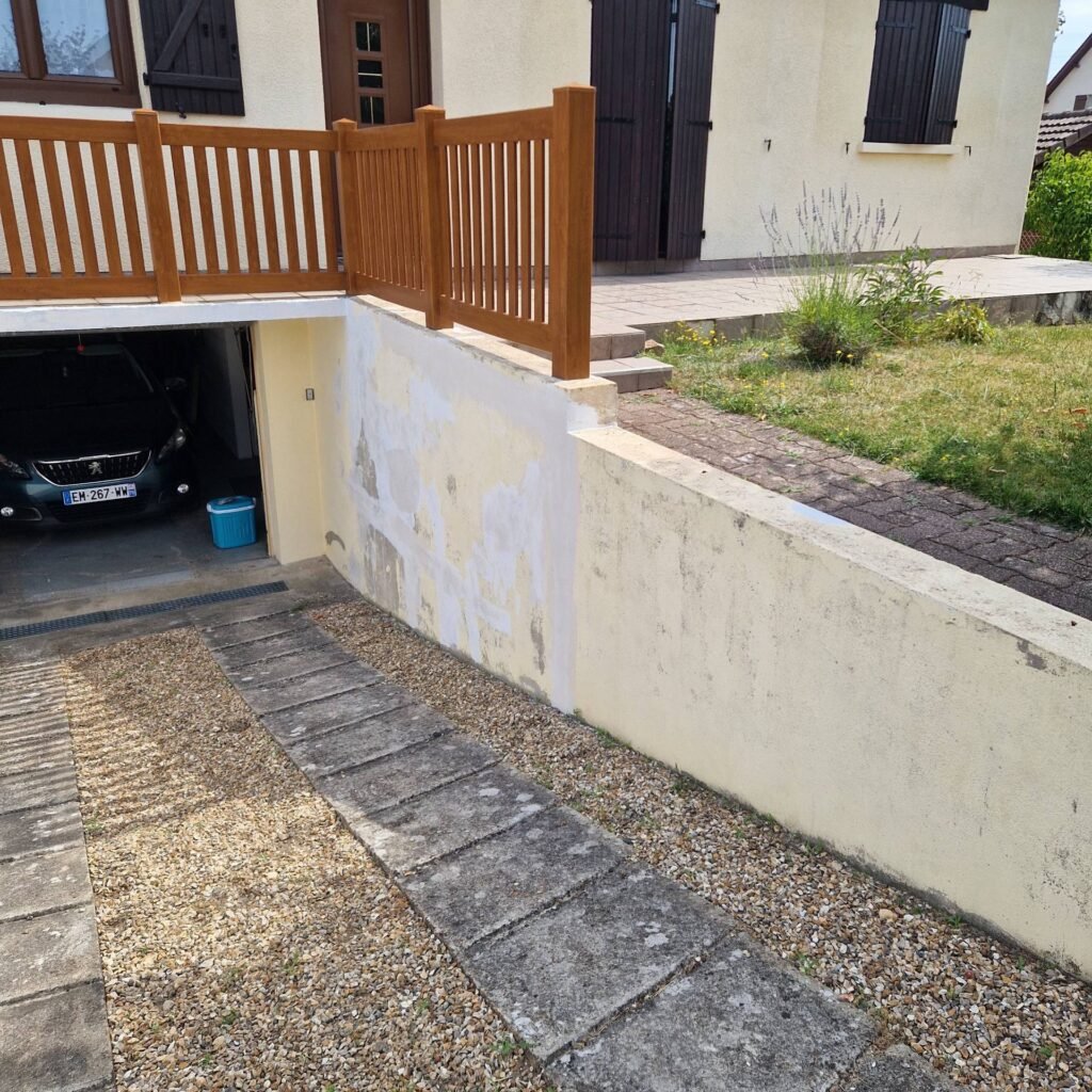 Rénovation de façade et muret à ROMILLY-SUR-ANDELLE